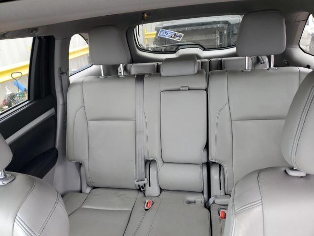 5TDKKRFH2GS152471 - 2016 TOYOTA HIGHLANDER XLE WHITE photo 10