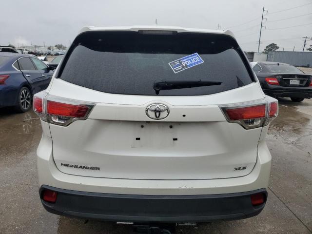 5TDKKRFH2GS152471 - 2016 TOYOTA HIGHLANDER XLE WHITE photo 6