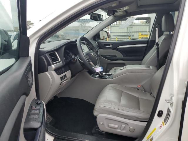5TDKKRFH2GS152471 - 2016 TOYOTA HIGHLANDER XLE WHITE photo 7