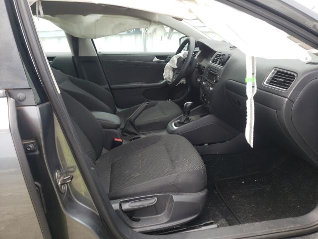 3VW2K7AJ8EM231460 - 2014 VOLKSWAGEN JETTA BASE 灰色 照片 5