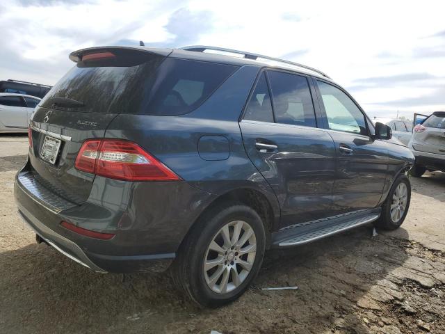 4JGDA0EB3FA538389 - 2015 MERCEDES-BENZ ML 250 BLUETEC GRAY photo 3