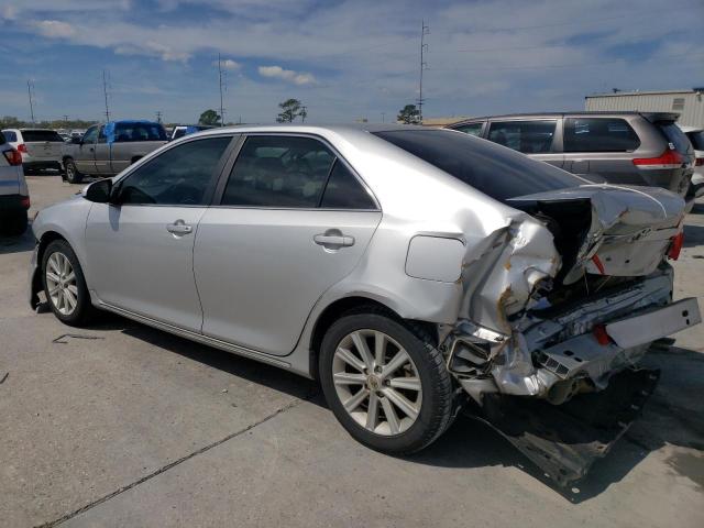 4T4BF1FK3CR269971 - 2012 TOYOTA CAMRY BASE SILVER photo 2