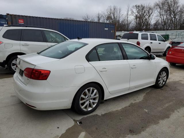 3VWD17AJXEM372977 - 2014 VOLKSWAGEN JETTA SE WHITE photo 3