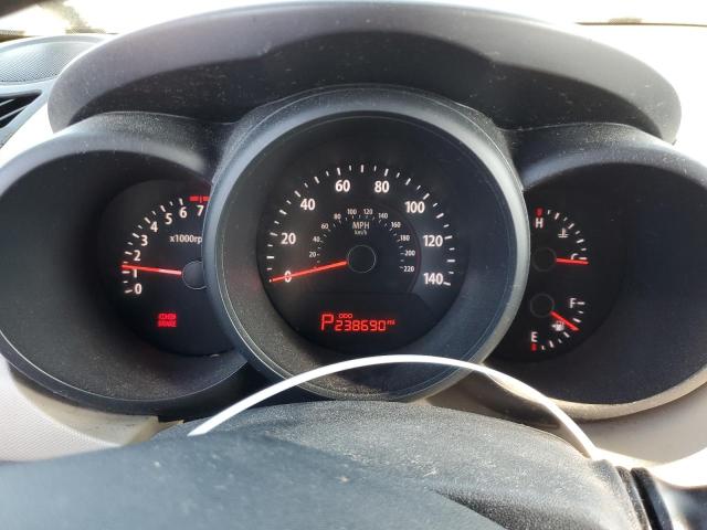 KNDJT2A22A7039334 - 2010 KIA SOUL + GRAY photo 9