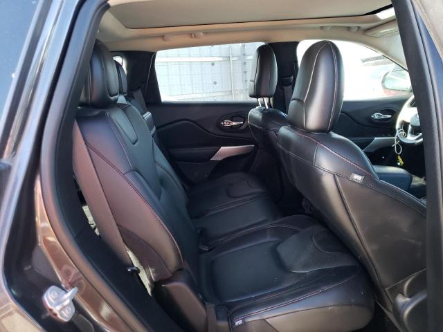 1C4PJMBSXHW633325 - 2017 JEEP CHEROKEE TRAILHAWK ნაცრისფერი ფოტო 11