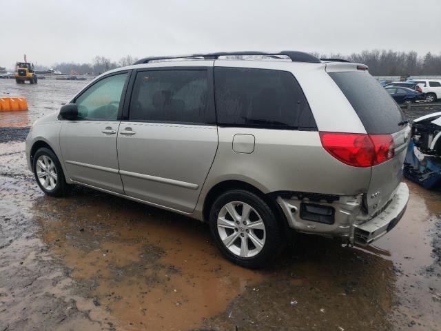 5TDZK23C98S104742 - 2008 TOYOTA SIENNA CE SILVER photo 2