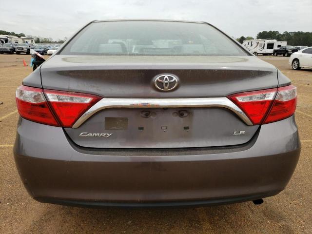 4T1BF1FK6HU301412 - 2017 TOYOTA CAMRY LE GRAY photo 6