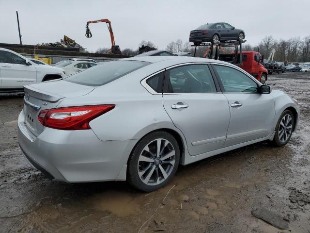 1N4AL3AP4GC294204 - 2016 NISSAN ALTIMA 2.5 SILVER photo 3