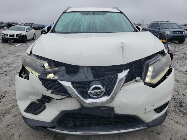 5N1AT2MV4FC847457 - 2015 NISSAN ROGUE S WHITE photo 5