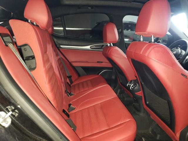 ZASPAKBN1K7C38232 - 2019 ALFA ROMEO STELVIO TI BLACK photo 10