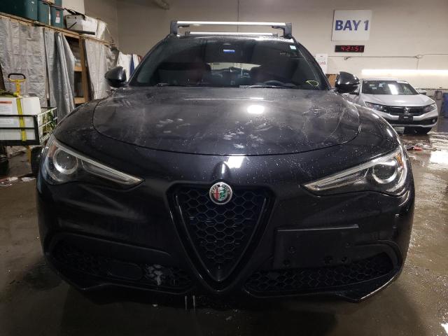 ZASPAKBN1K7C38232 - 2019 ALFA ROMEO STELVIO TI BLACK photo 5