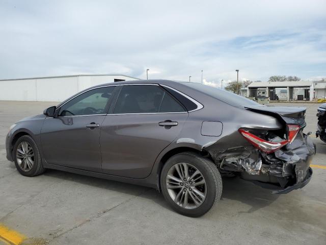 4T1BF1FK5GU166969 - 2016 TOYOTA CAMRY LE GRAY photo 2