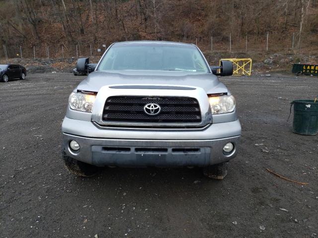 5TFBV54119X084991 - 2009 TOYOTA TUNDRA DOUBLE CAB SILVER photo 5