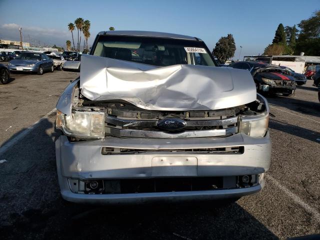 2FMDK52C69BA84011 - 2009 FORD FLEX SEL SILVER photo 5