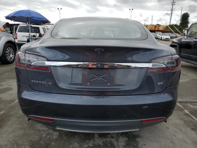 5YJSA1H13EFP63146 - 2014 TESLA MODEL S ნაცრისფერი ფოტო 6