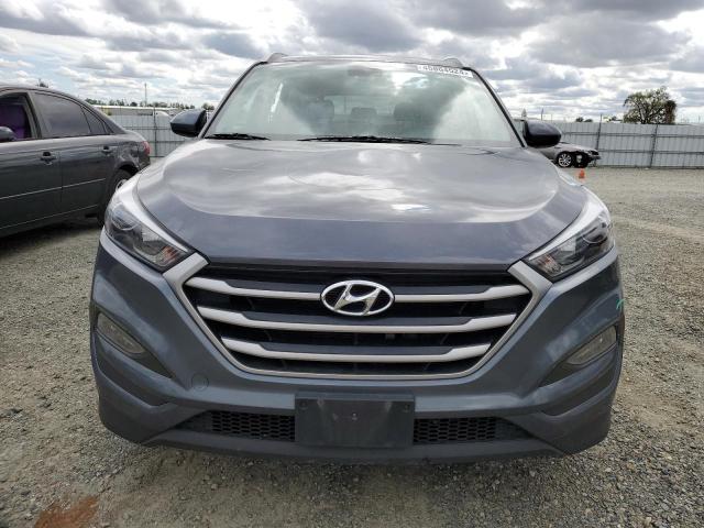 KM8J33A40JU690174 - 2018 HYUNDAI TUCSON SEL GRAY photo 5