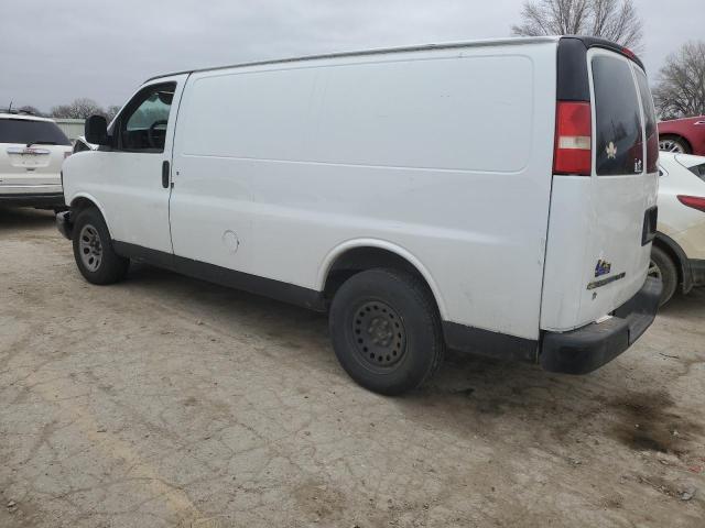 1GCSGAFX6D1103938 - 2013 CHEVROLET EXPRESS G1 WHITE photo 2