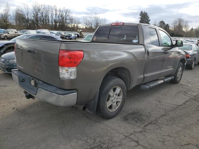 5TFRM5F16BX028680 - 2011 TOYOTA TUNDRA DOUBLE CAB SR5 BROWN photo 3