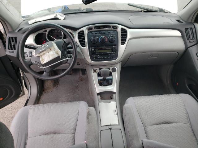 JTEDP21A440030250 - 2004 TOYOTA HIGHLANDER BASE فضي صورة 8