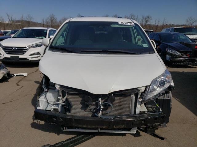 5TDKZ3DC8LS063580 - 2020 TOYOTA SIENNA LE WHITE photo 5