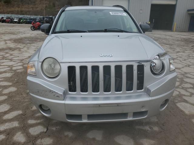 1J8FF57W07D144434 - 2007 JEEP COMPASS LIMITED SILVER photo 5