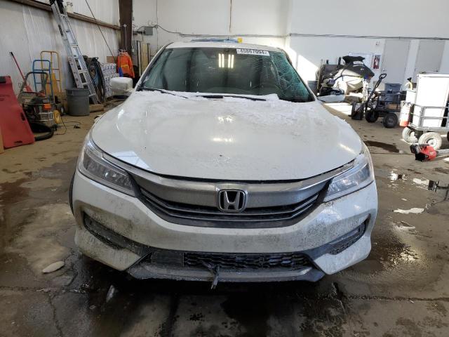 1HGCR2F05HA805909 - 2017 HONDA ACCORD EX WHITE photo 5