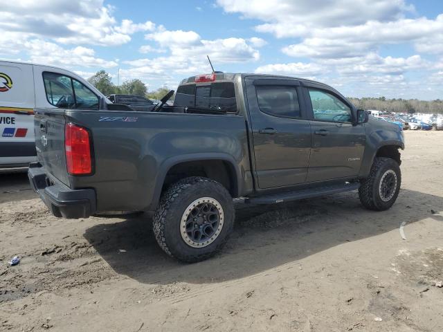 1GCGTEEN7J1123801 - 2018 CHEVROLET COLORADO ZR2 GREEN photo 3