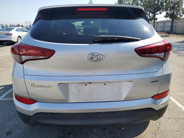 KM8J3CA4XJU708387 - 2018 HYUNDAI TUCSON SEL SILVER photo 6