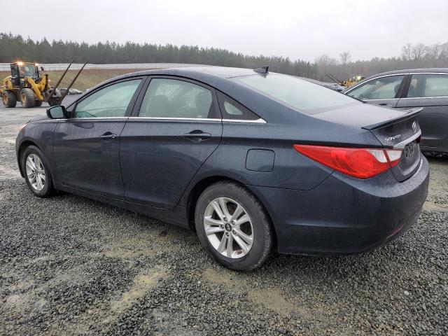 5NPEB4AC9DH671840 - 2013 HYUNDAI SONATA GLS BLUE photo 2