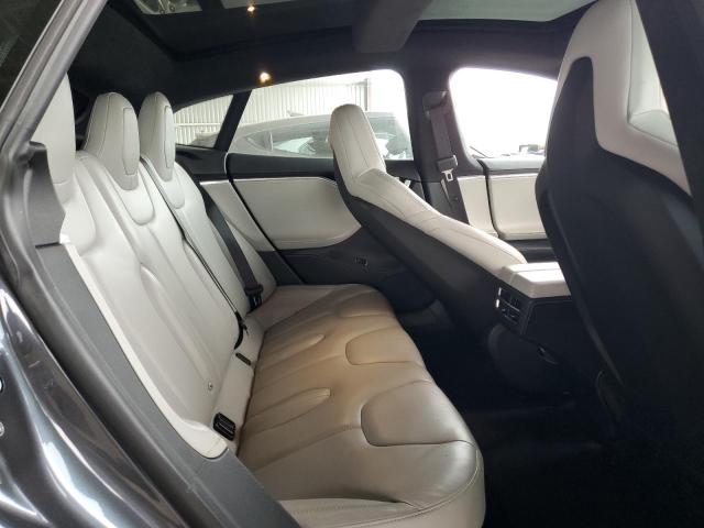 5YJSA1E28GF129833 - 2016 TESLA MODEL S GRAY photo 10