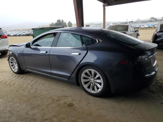 5YJSA1E28GF129833 - 2016 TESLA MODEL S GRAY photo 2