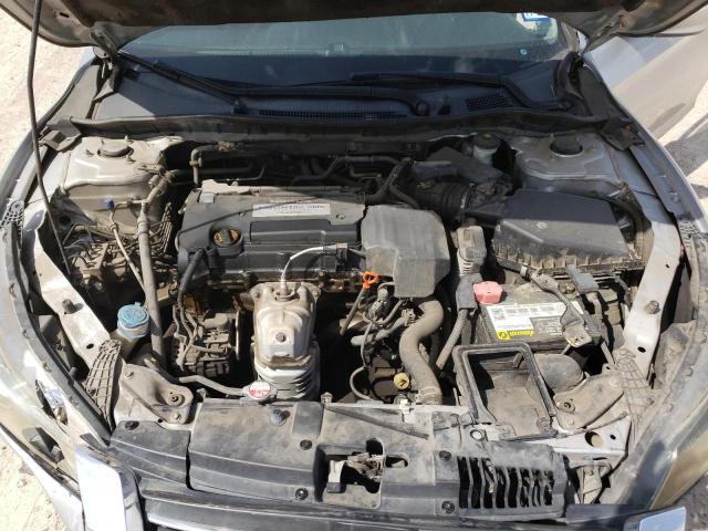 1HGCR2F39DA150240 - 2013 HONDA ACCORD LX SILVER photo 11