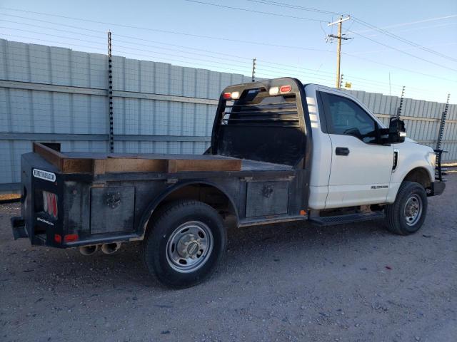 1FTRF3BT0HED57367 - 2017 FORD F350 SUPER DUTY WHITE photo 3