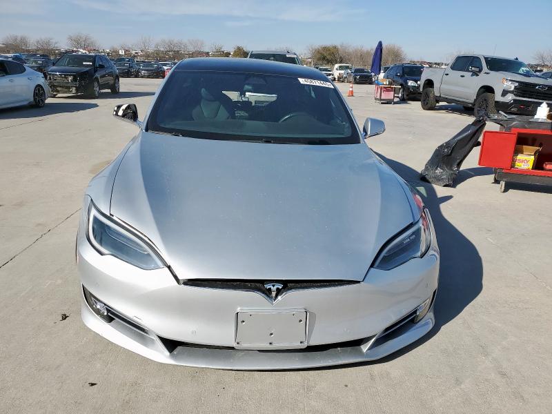 5YJSA1E24JF263536 - 2018 TESLA MODEL S SILVER photo 5