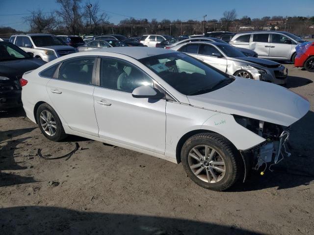 5NPE24AF5FH082202 - 2015 HYUNDAI SONATA SE WHITE photo 4