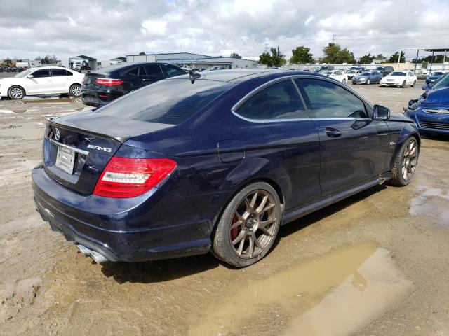 WDDGJ7HB1CF887044 - 2012 MERCEDES-BENZ C 63 AMG BLUE photo 3