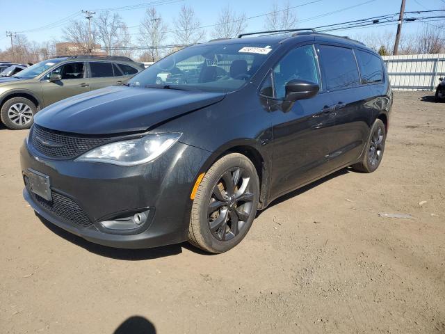 2C4RC1BG6JR228414 - 2018 CHRYSLER PACIFICA TOURING L BLACK photo 1