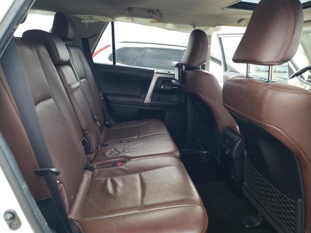 JTEBU5JR9G5346449 - 2016 TOYOTA 4RUNNER SR5/SR5 PREMIUM 白色 照片 11