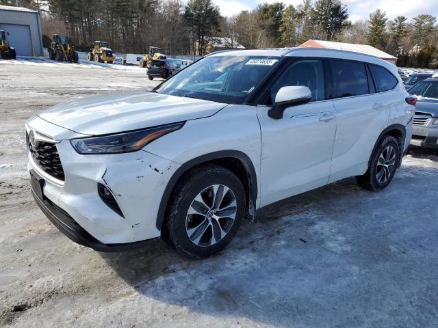 5TDGZRBH2NS578701 - 2022 TOYOTA HIGHLANDER XLE 白色 照片 1