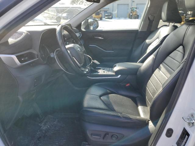 5TDGZRBH2NS578701 - 2022 TOYOTA HIGHLANDER XLE 白色 照片 7