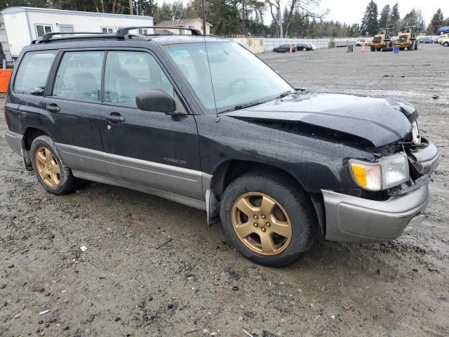 JF1SF655XWH765781 - 1998 SUBARU FORESTER S BLACK photo 4
