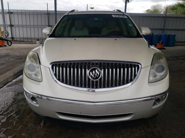 5GAKRBED5BJ394423 - 2011 BUICK ENCLAVE CXL WHITE photo 5