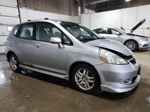 JHMGD38627S032023 - 2007 HONDA FIT S ვერცხლისფერი ფოტო 4