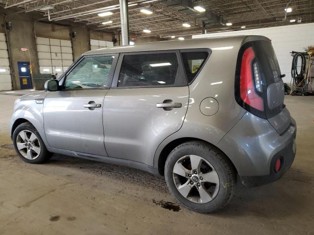 KNDJN2A24H7423362 - 2017 KIA SOUL GRAY photo 2