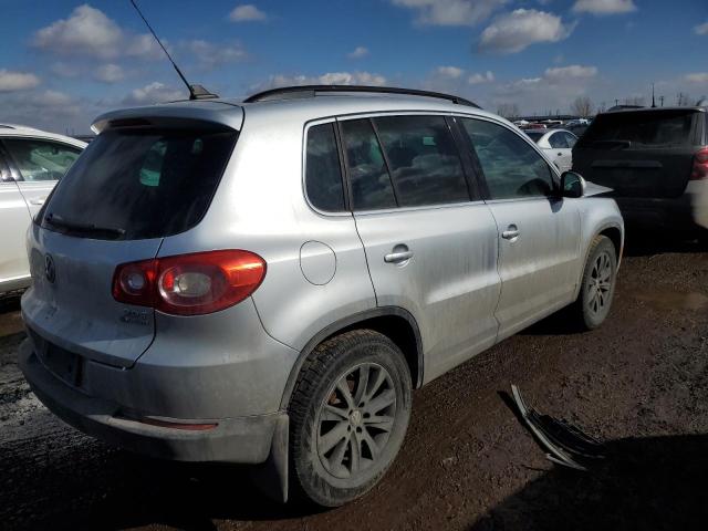 WVGBV9AXXAW516368 - 2010 VOLKSWAGEN TIGUAN SE SILVER photo 3