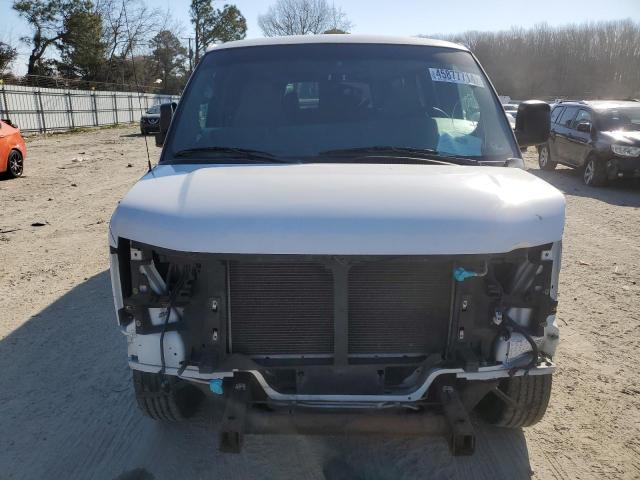 1GAHG39K181113670 - 2008 CHEVROLET EXPRESS G3 WHITE photo 5