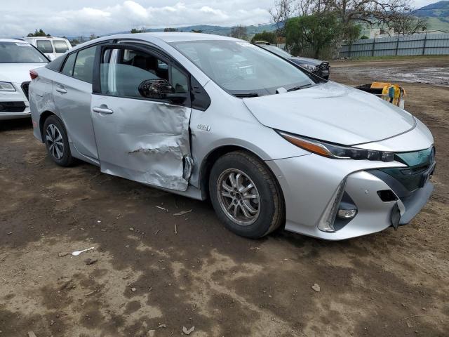 JTDKARFP1H3039527 - 2017 TOYOTA PRIUS PRIM ვერცხლისფერი ფოტო 4