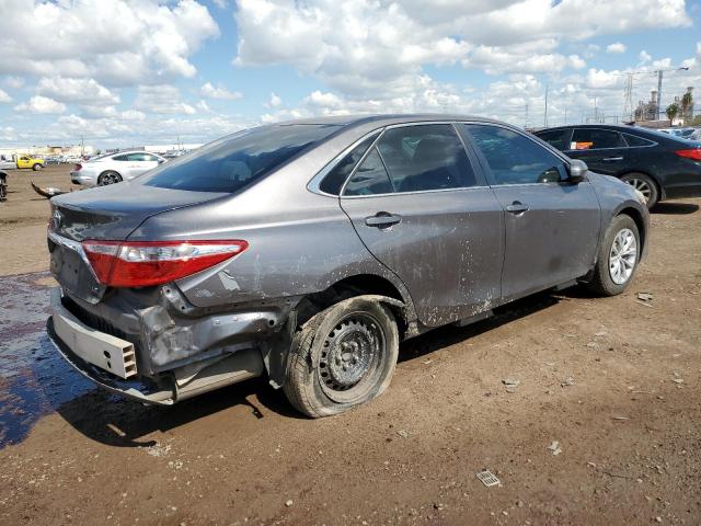 4T1BF1FK3HU674908 - 2017 TOYOTA CAMRY LE GRAY photo 3