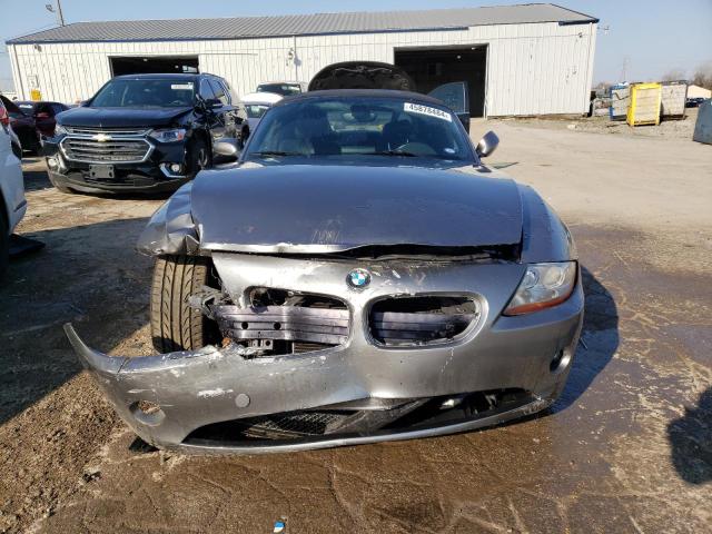 4USBT53584LT27331 - 2004 BMW Z4 3.0 SILVER photo 5