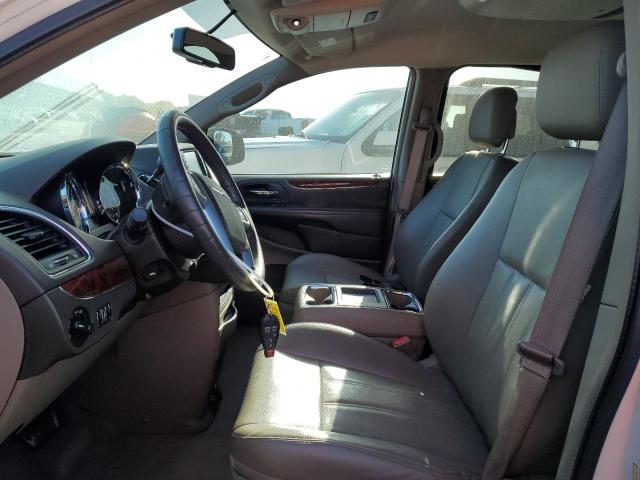 2C4RC1BG1CR189928 - 2012 CHRYSLER TOWN & COU TOURING WHITE photo 7